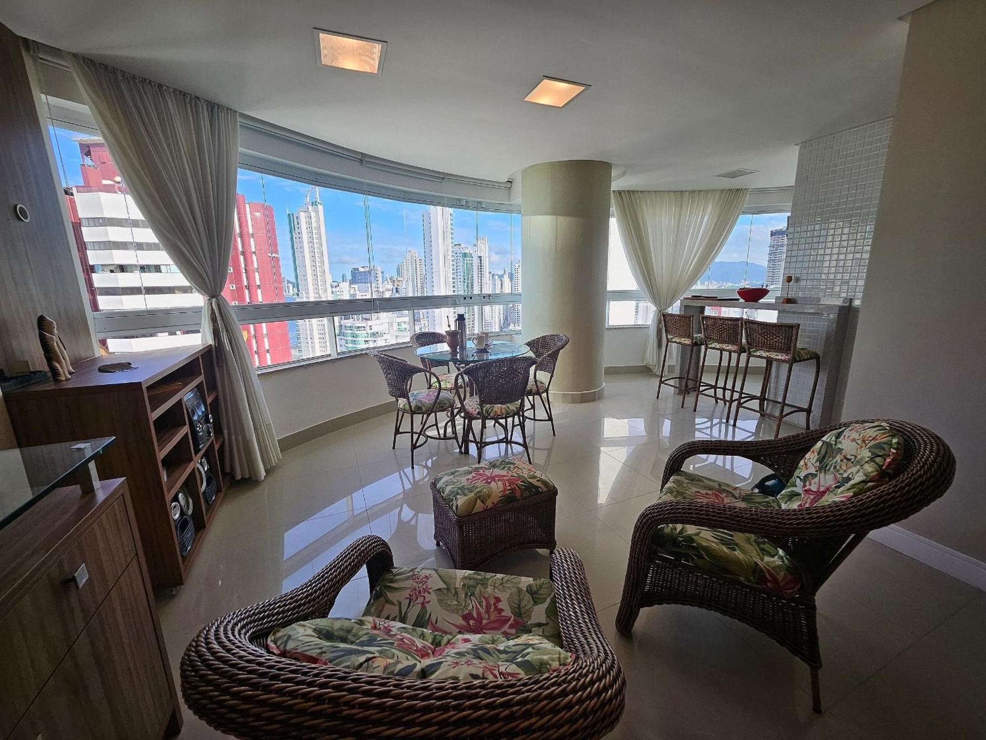 Apartamento Curta!|177|amplo E Aconchegante|3 St|churrasqueira
